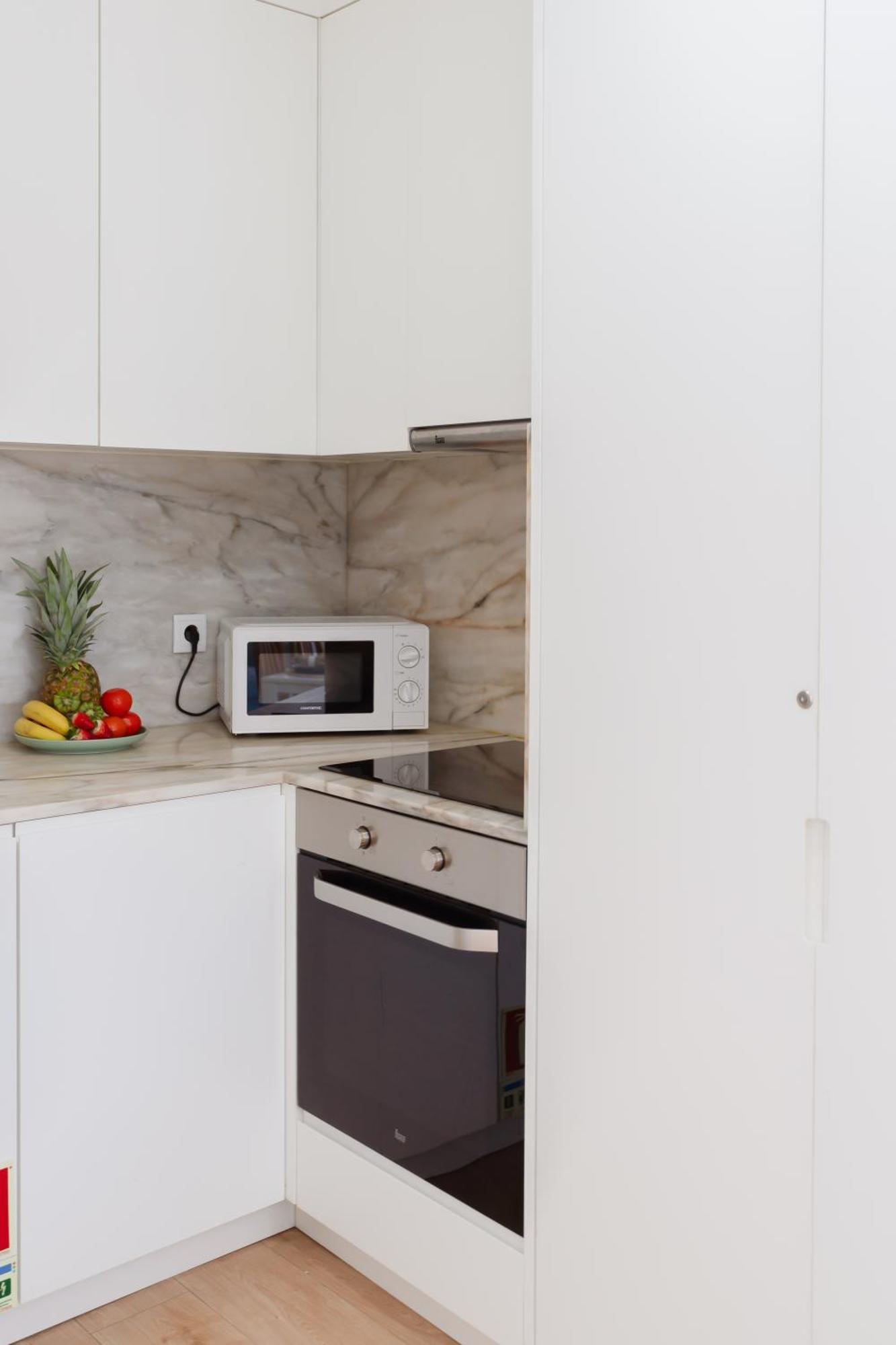 Host Wise - Flat W Free Private Parking - Bright & Cozy Apartment Порто Екстериор снимка