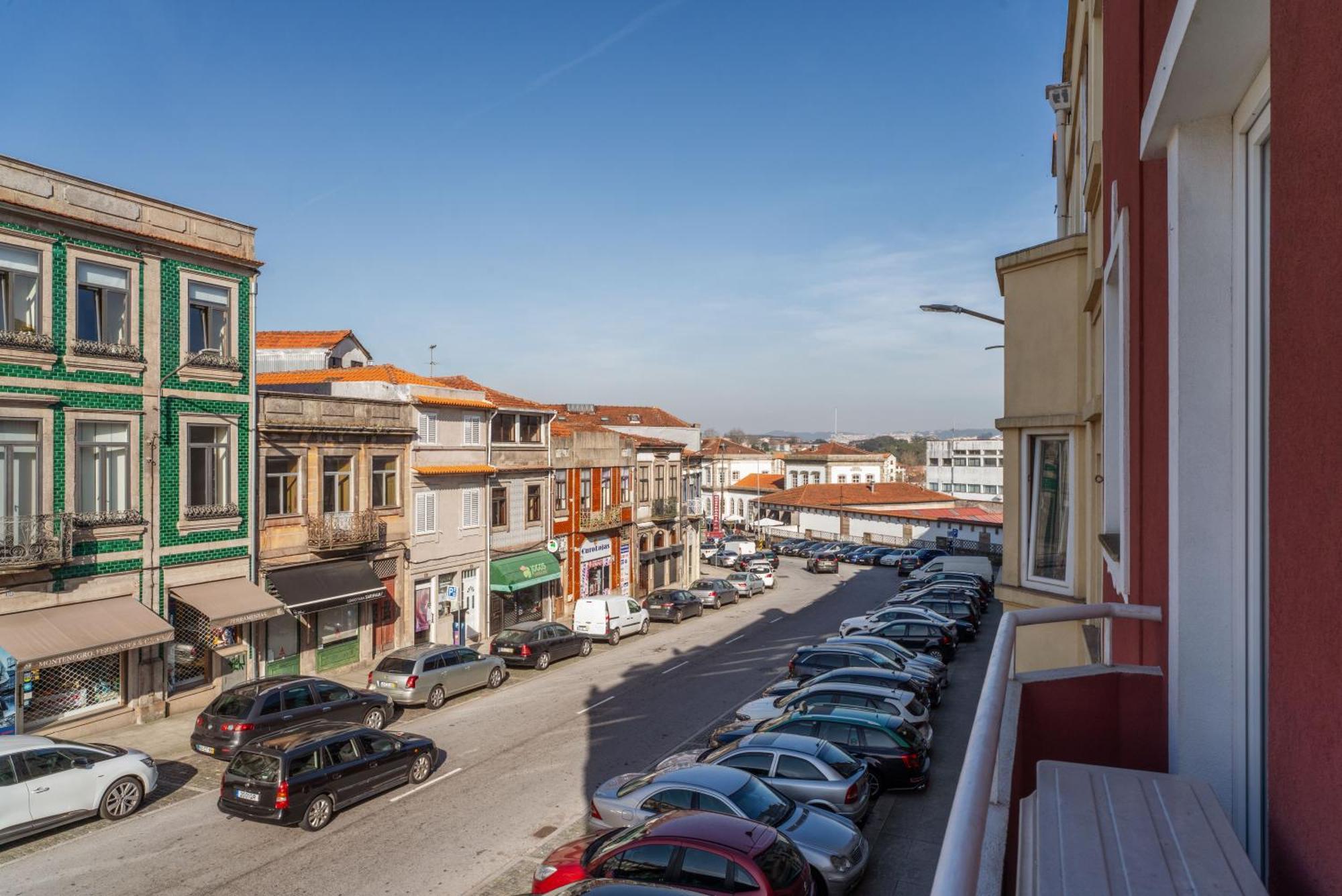 Host Wise - Flat W Free Private Parking - Bright & Cozy Apartment Порто Екстериор снимка